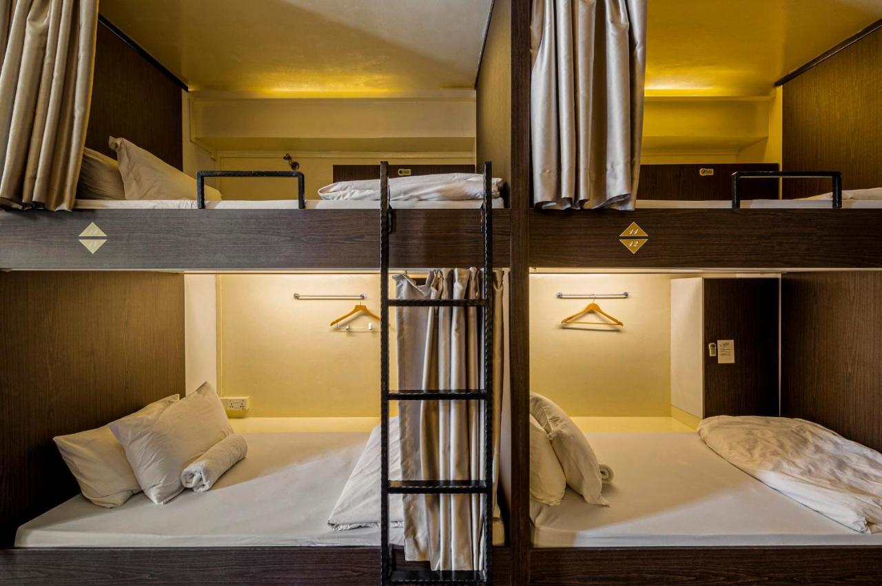 Atelier capsule hostel in Chinatown, Singapore
